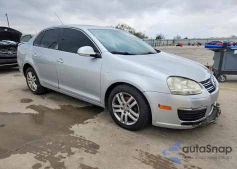 2007 Volkswagen Jetta Wolfsburg from USA, damaged, VIN 3VWEF71K07M082605